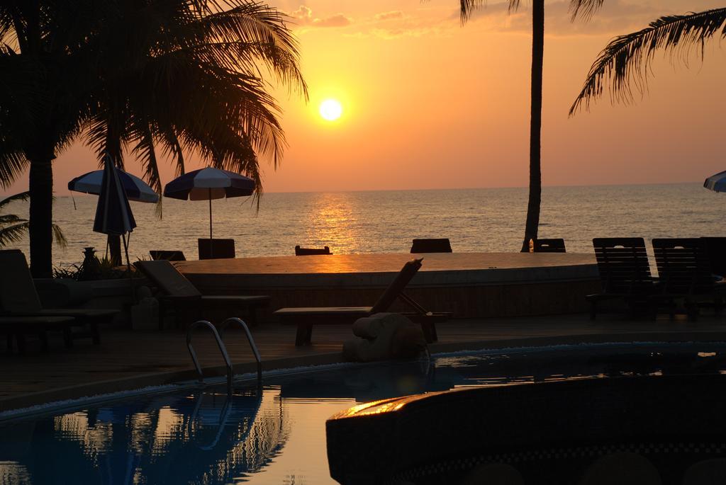 Khaolak Bayfront Resort Takuapa المظهر الخارجي الصورة